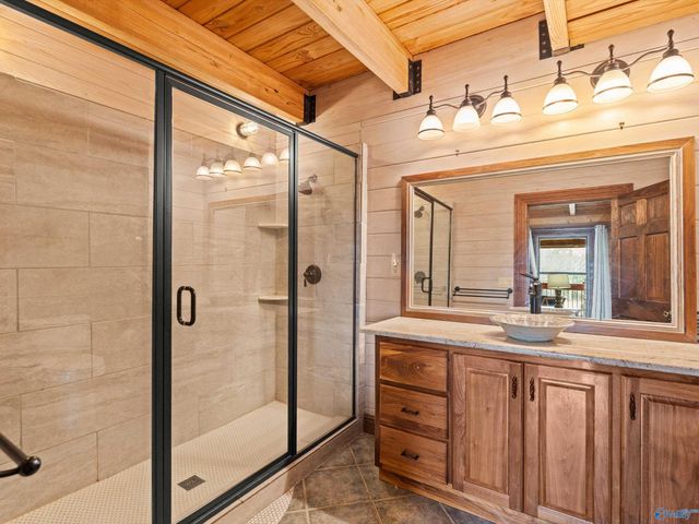 760 Charley Patterson Road, New Market, AL 35761