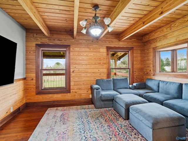 760 Charley Patterson Road, New Market, AL 35761