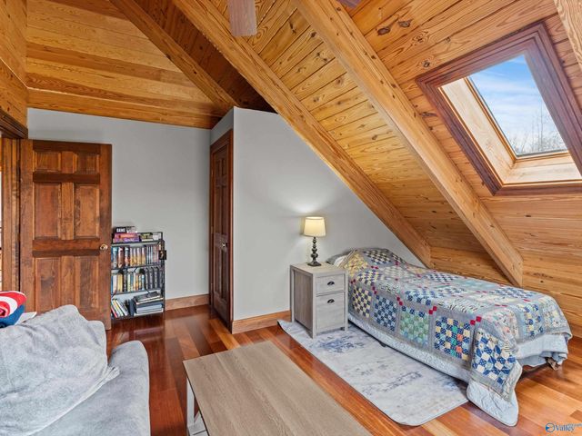 760 Charley Patterson Road, New Market, AL 35761