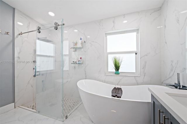 2715 SW 137th Ter, Miramar, FL 33027