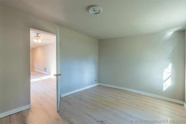 12 E Mill Avenue, Sapulpa, OK 74066