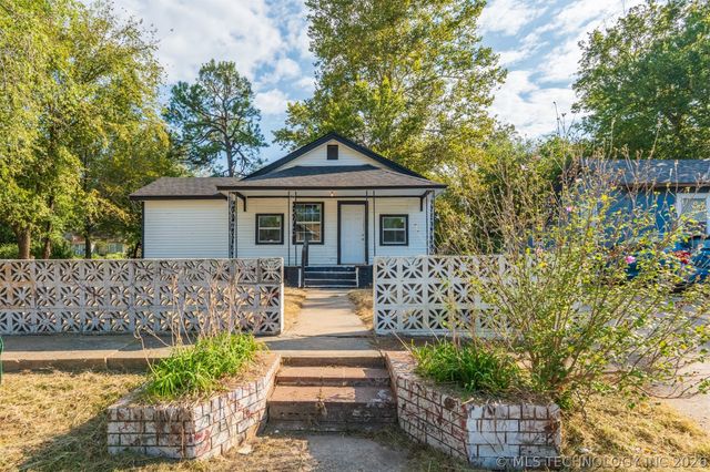 12 E Mill Avenue, Sapulpa, OK 74066