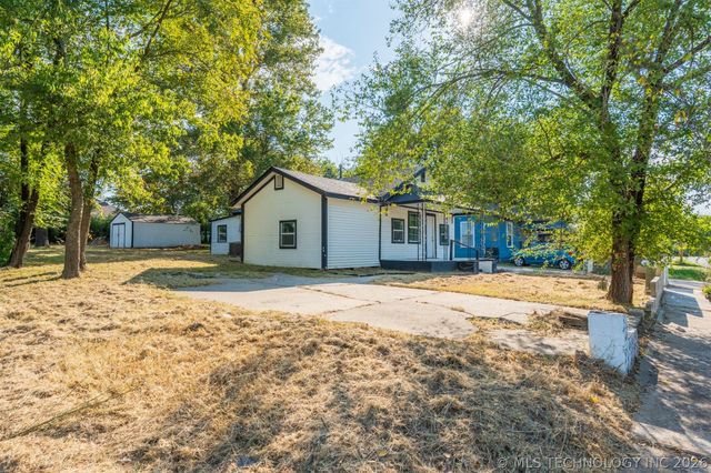 12 E Mill Avenue, Sapulpa, OK 74066