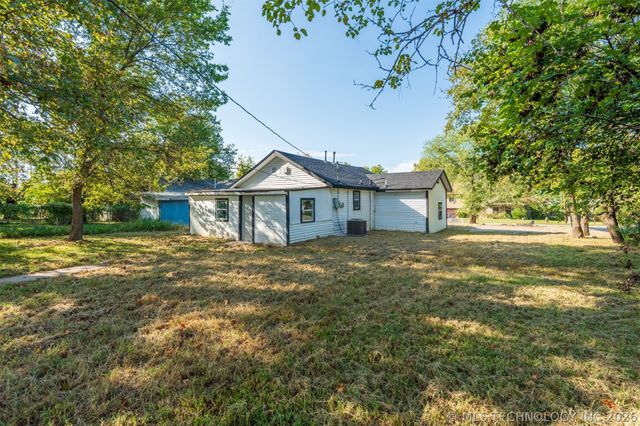 12 E Mill Avenue, Sapulpa, OK 74066