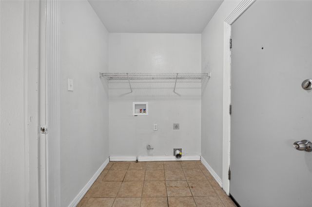 2024 Charleston Drive, Bedford, TX 76022