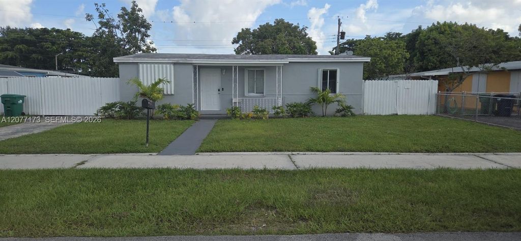 11285 SW 43rd Street, Miami, FL 33165