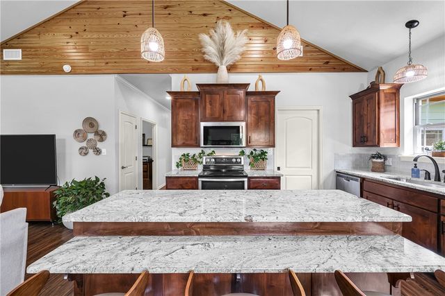 334 Mineral Springs Road, West Fork, AR 72774