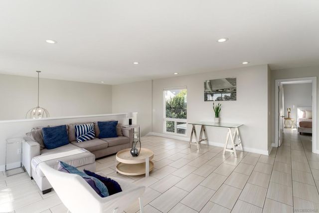 1920 Beryl St, San Diego, CA 92109