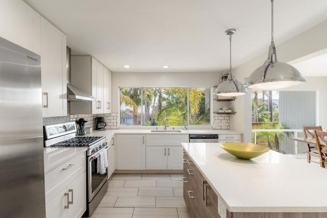 1920 Beryl St, San Diego, CA 92109