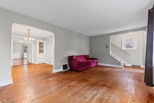 1393 Bryden Drive, Akron, OH 44313
