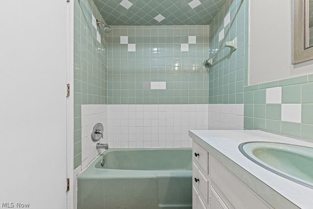 1393 Bryden Drive, Akron, OH 44313