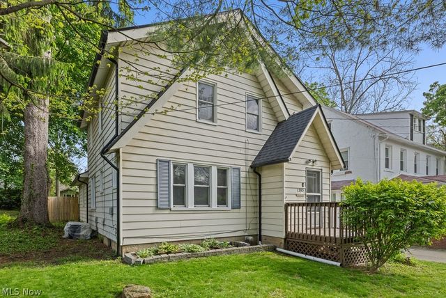 1393 Bryden Drive, Akron, OH 44313