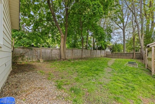 1393 Bryden Drive, Akron, OH 44313