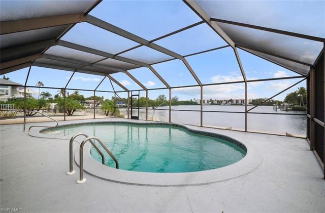 290 3rd ST, Bonita Springs, FL 34134
