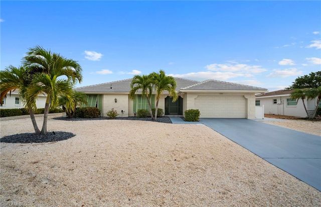290 3rd ST, Bonita Springs, FL 34134