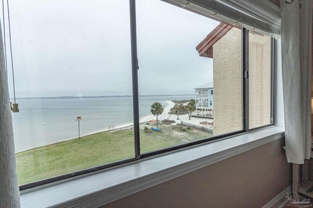 7453 Sunset Harbor Dr 1-311, Navarre Beach, FL 32566