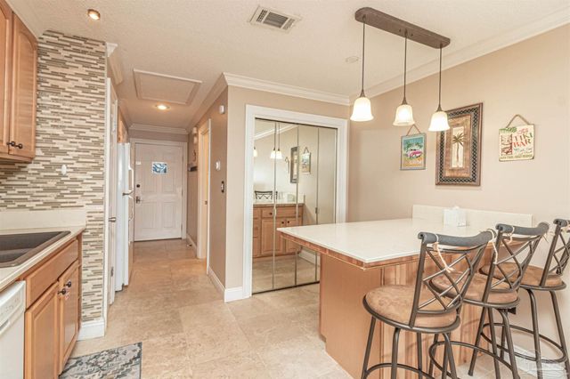 7453 Sunset Harbor Dr 1-311, Navarre Beach, FL 32566