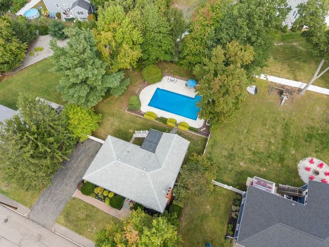 28 Evergreen Avenue, Braintree, MA 02184