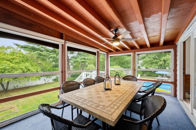 28 Evergreen Avenue, Braintree, MA 02184