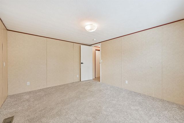 4702 10th Street, Bacliff, TX 77518