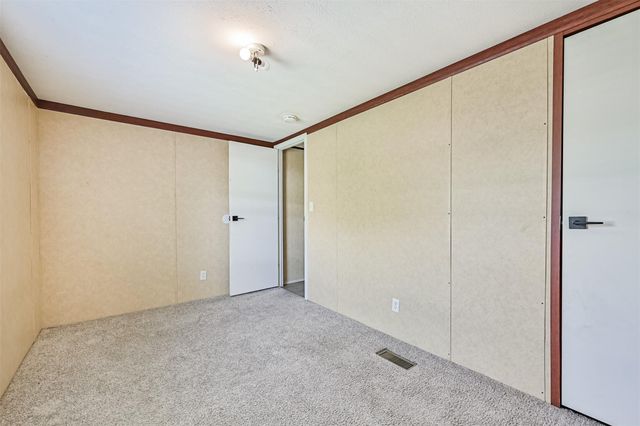 4702 10th Street, Bacliff, TX 77518