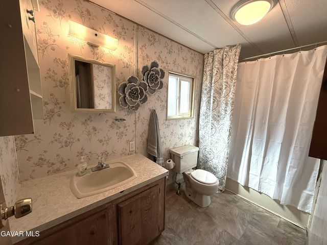 3300 W 15th 389, Rosamond, CA 93560