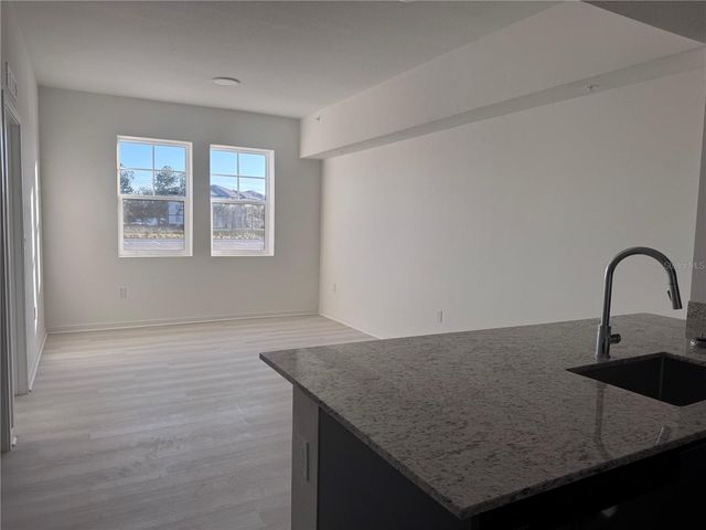 5587 MILLENIA PARK BOULEVARD 120, Orlando, FL 32839