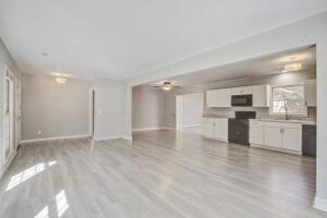 3 Briar Way, Goose Creek, SC 29445