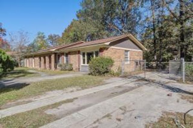 3 Briar Way, Goose Creek, SC 29445