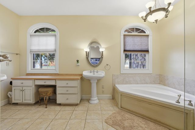 120 Old Pond Way, Richmond, KY 40475