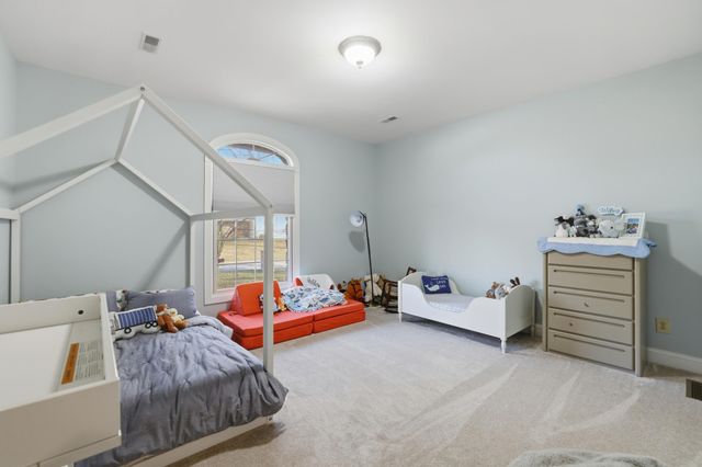 120 Old Pond Way, Richmond, KY 40475