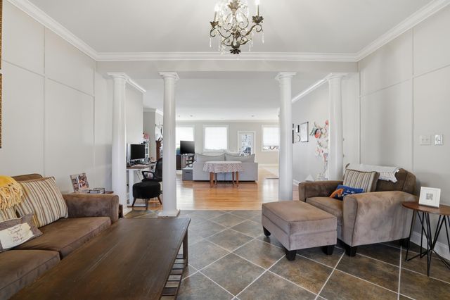 120 Old Pond Way, Richmond, KY 40475