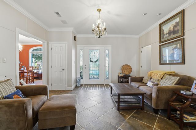 120 Old Pond Way, Richmond, KY 40475