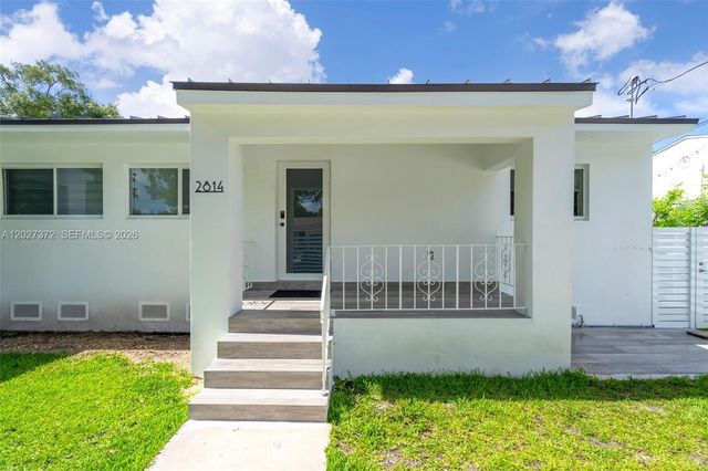 2814 SW 26th St 2810, Miami, FL 33133