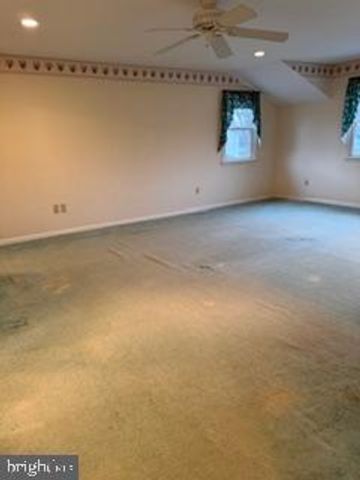 916 LOG COLLEGE DR, Warminster, PA 18974