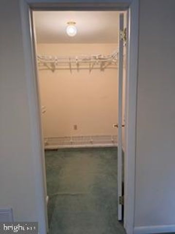 916 LOG COLLEGE DR, Warminster, PA 18974