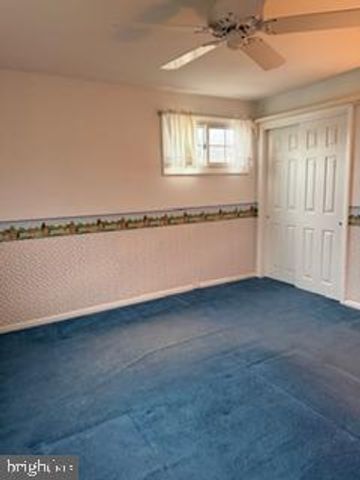 916 LOG COLLEGE DR, Warminster, PA 18974