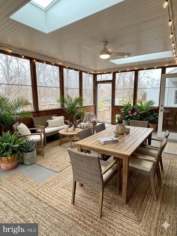 916 LOG COLLEGE DR, Warminster, PA 18974