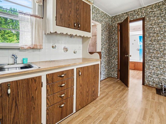 312 N Bear Lake Road, Muskegon, MI 49445