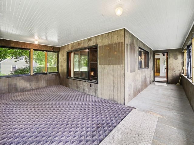 312 N Bear Lake Road, Muskegon, MI 49445