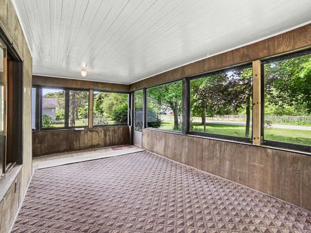 312 N Bear Lake Road, Muskegon, MI 49445