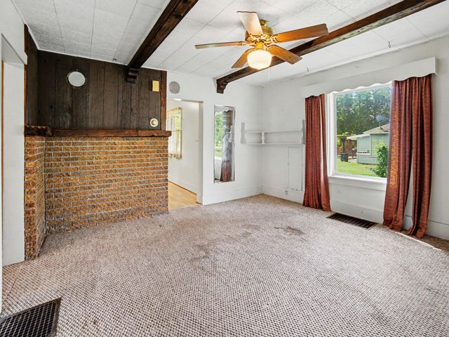 312 N Bear Lake Road, Muskegon, MI 49445