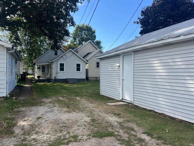 217 S Johnson Street, Garrett, IN 46738