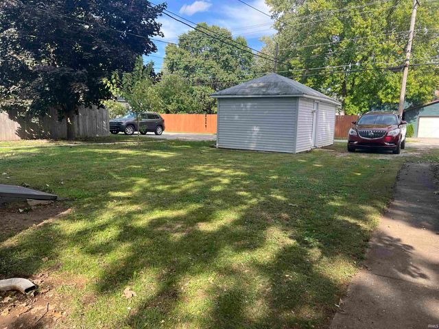 217 S Johnson Street, Garrett, IN 46738