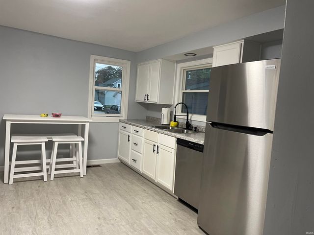 217 S Johnson Street, Garrett, IN 46738