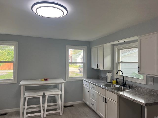 217 S Johnson Street, Garrett, IN 46738