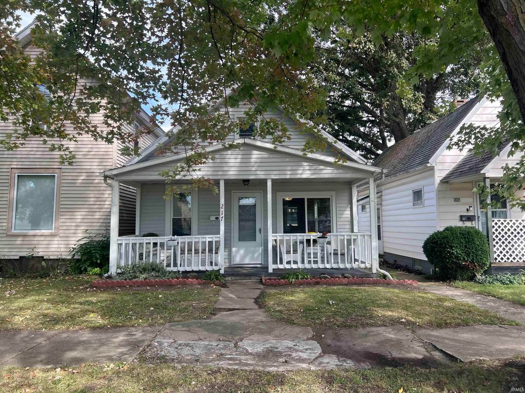 217 S Johnson Street, Garrett, IN 46738