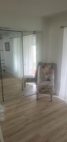 390 Fanshaw, Boca Raton, FL 33434