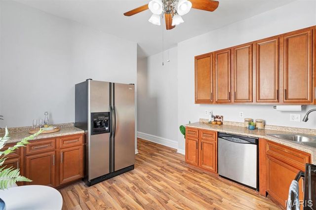 4333 Norfolk Avenue, St Louis, MO 63110