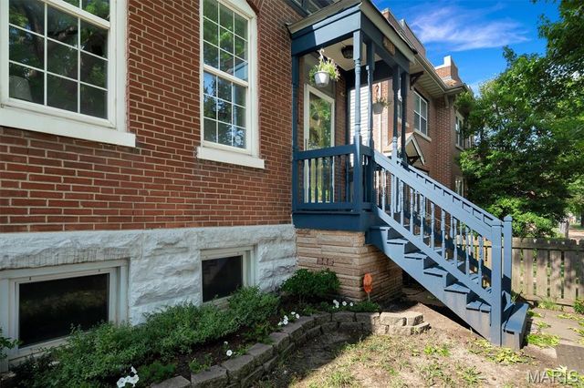 4333 Norfolk Avenue, St Louis, MO 63110